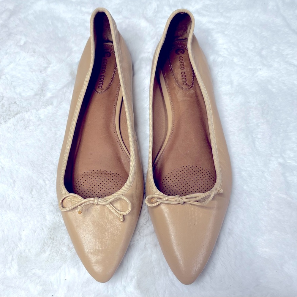 Corso Como Leather Pointed Toe Ballet Flat- Cream- 10